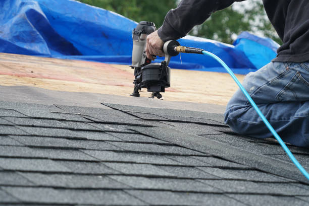Best Best Roofing Contractors  in Falls City, NE
